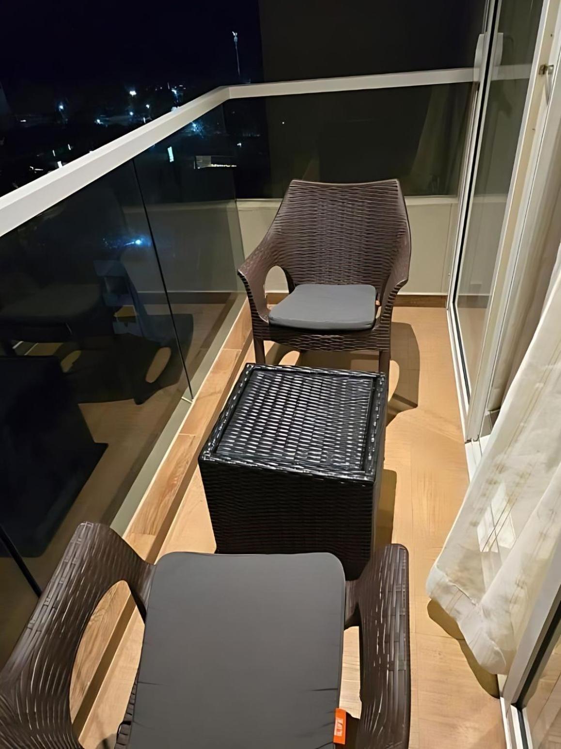 Negombo Ocean Breeze - Bliss On The Beach Luxury Apartments By Serendib Vacation ภายนอก รูปภาพ