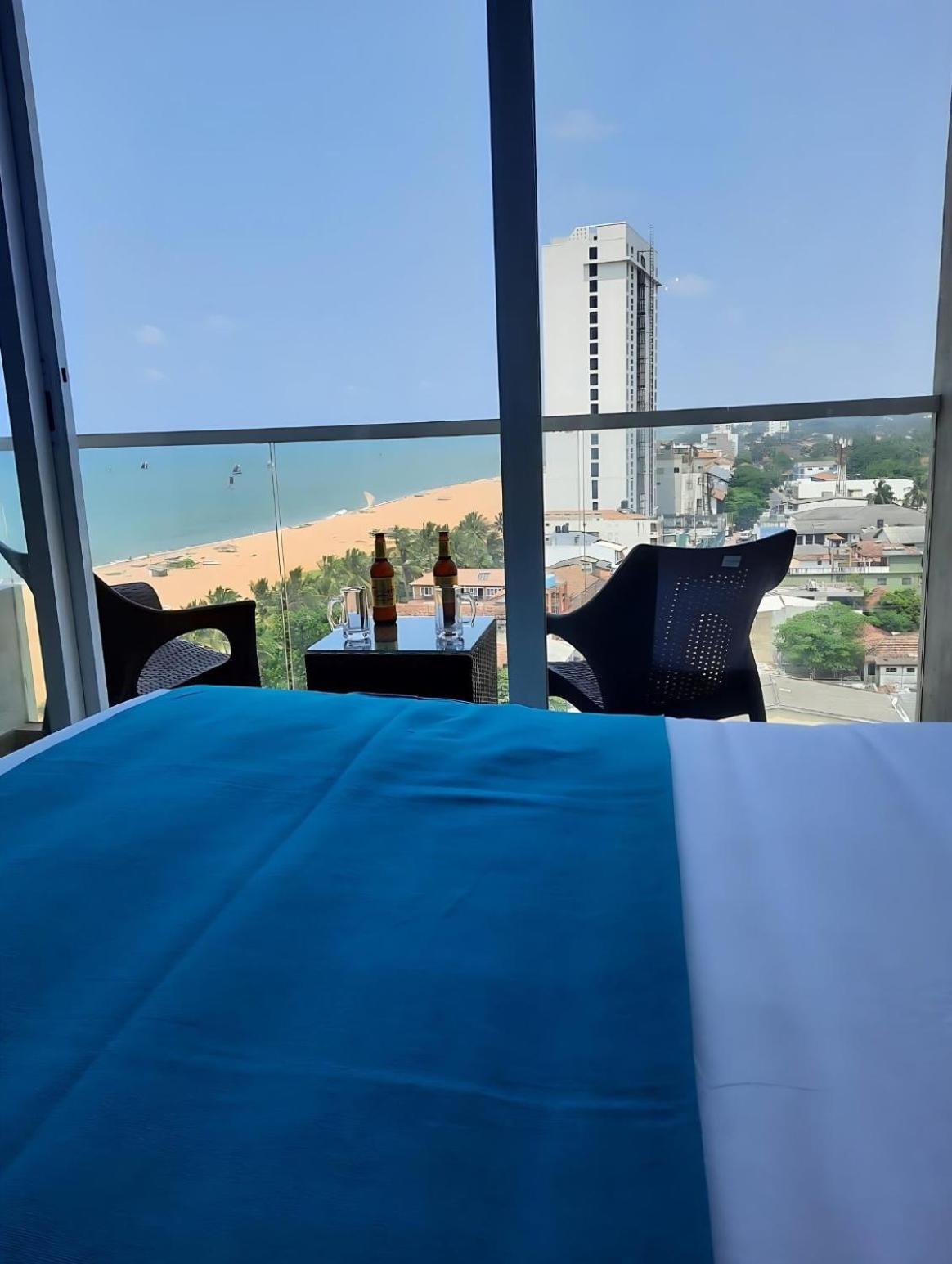 Negombo Ocean Breeze - Bliss On The Beach Luxury Apartments By Serendib Vacation ภายนอก รูปภาพ
