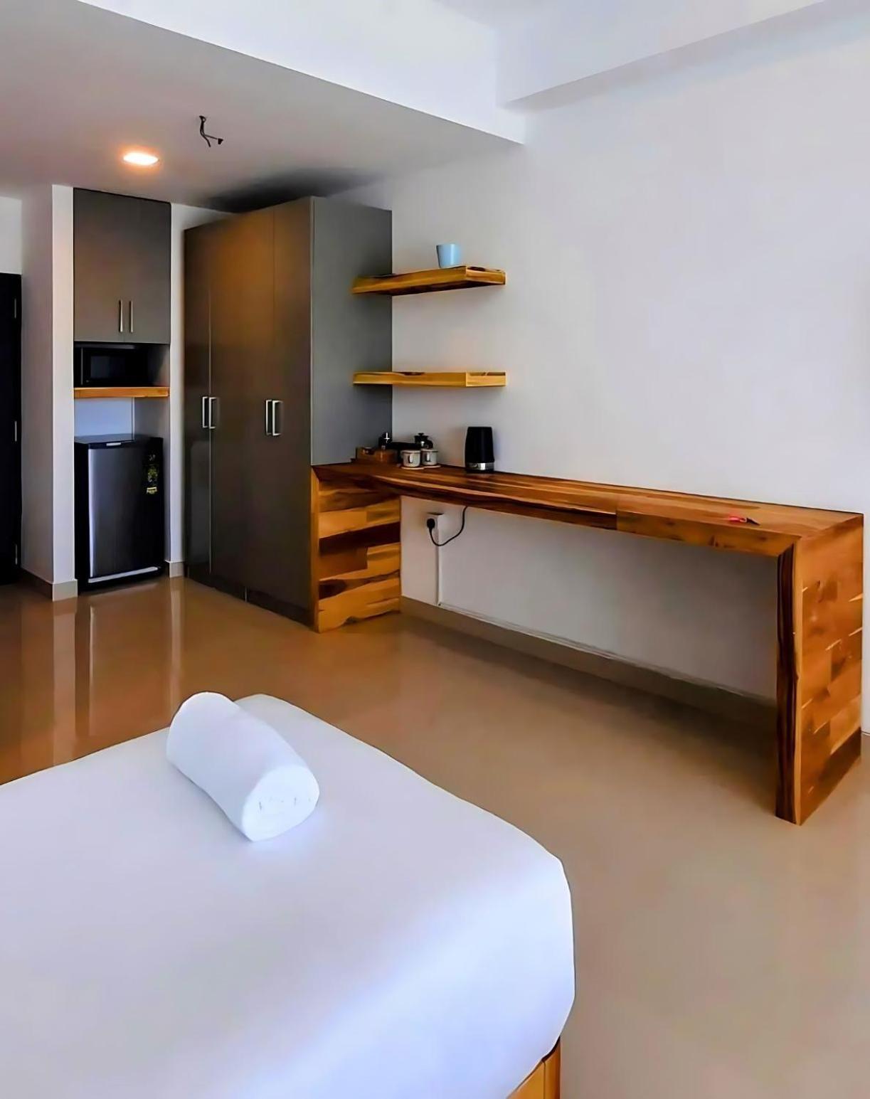 Negombo Ocean Breeze - Bliss On The Beach Luxury Apartments By Serendib Vacation ภายนอก รูปภาพ