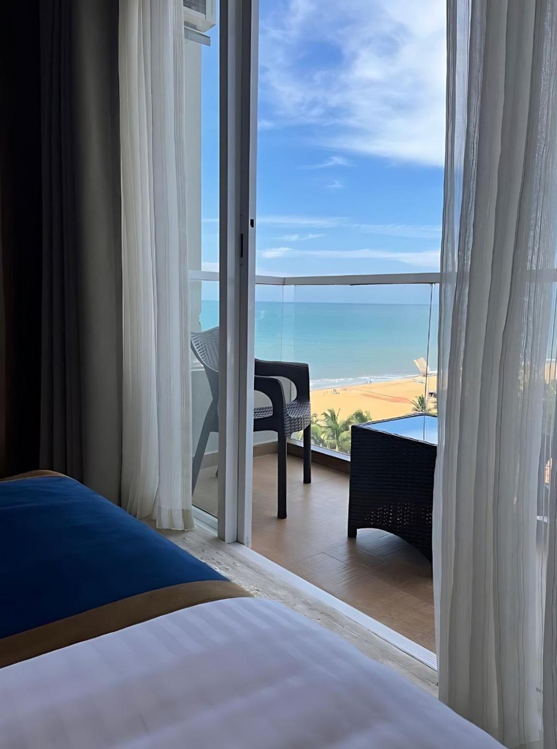 Negombo Ocean Breeze - Bliss On The Beach Luxury Apartments By Serendib Vacation ภายนอก รูปภาพ
