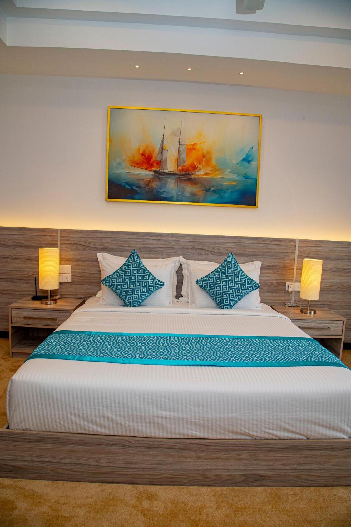 Negombo Ocean Breeze - Bliss On The Beach Luxury Apartments By Serendib Vacation ภายนอก รูปภาพ