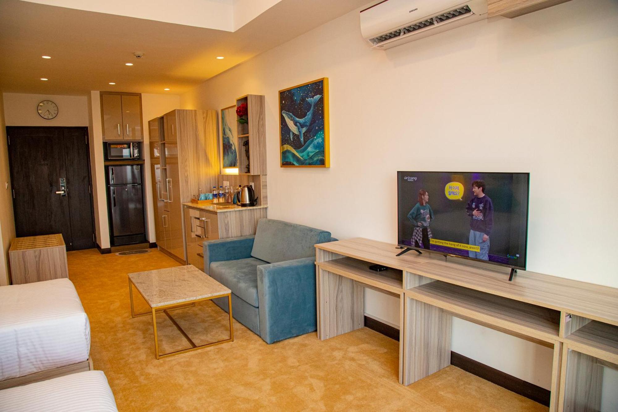 Negombo Ocean Breeze - Bliss On The Beach Luxury Apartments By Serendib Vacation ภายนอก รูปภาพ