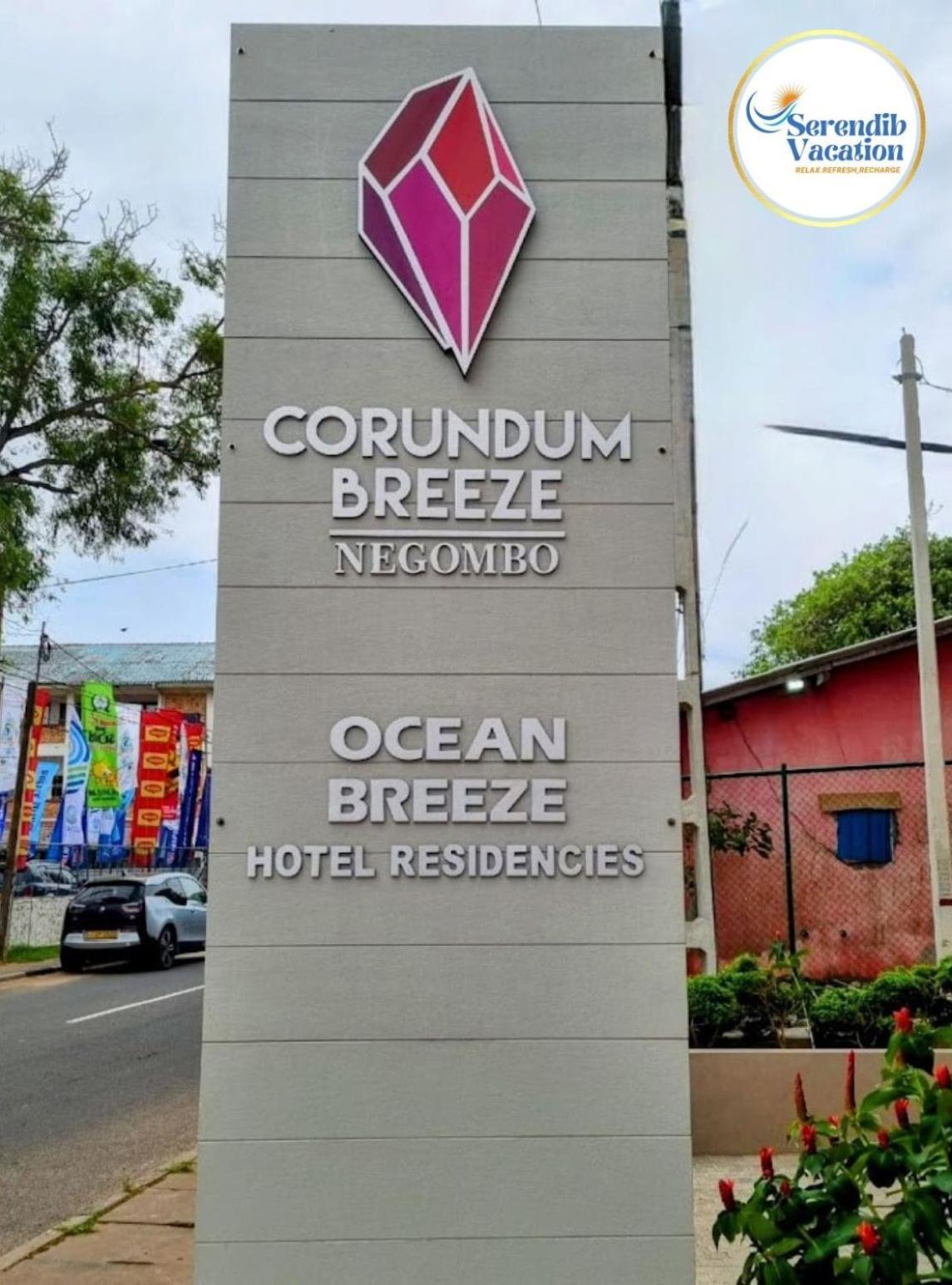 Negombo Ocean Breeze - Bliss On The Beach Luxury Apartments By Serendib Vacation ภายนอก รูปภาพ