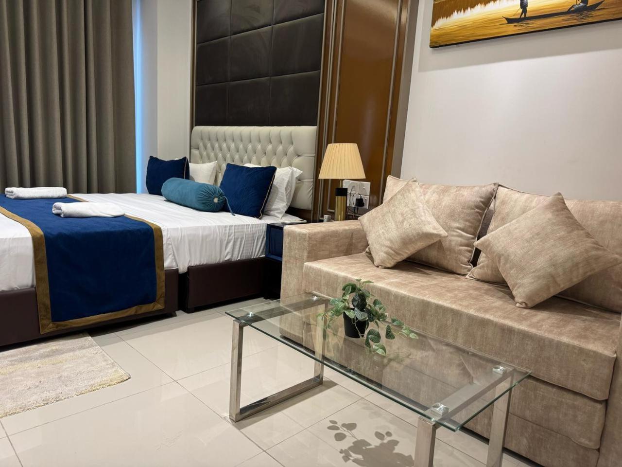 Negombo Ocean Breeze - Bliss On The Beach Luxury Apartments By Serendib Vacation ภายนอก รูปภาพ
